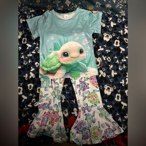 Girls Size 4/5, 2 piece Sea Turtle Set